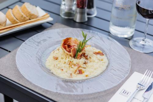 iH Hotels Milano Lorenteggio - image 3