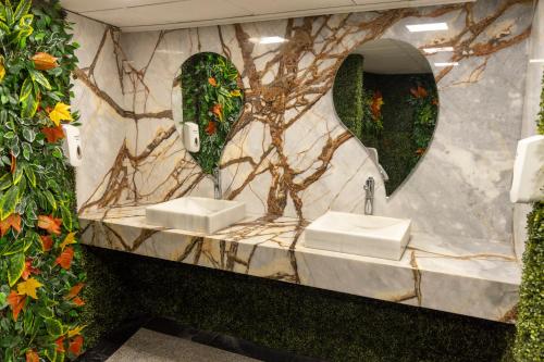Cakmak Marble Hotel - main image