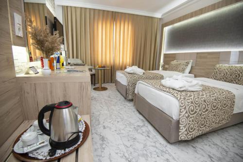 Cakmak Marble Hotel - image 11