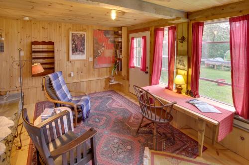 Cozy 1930s-style Waterfront Maine Cabin with Dock! - image 11