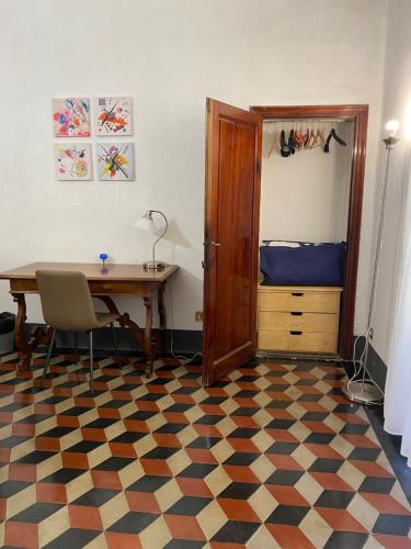 Double Room with Shared Toilet