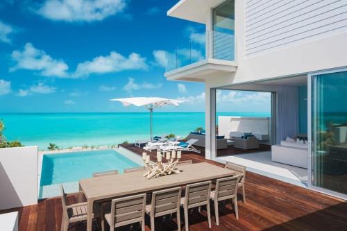 Villa Helios - Long Bay Beach