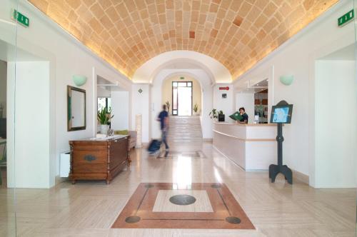 Grand Hotel Mediterraneo - image 10
