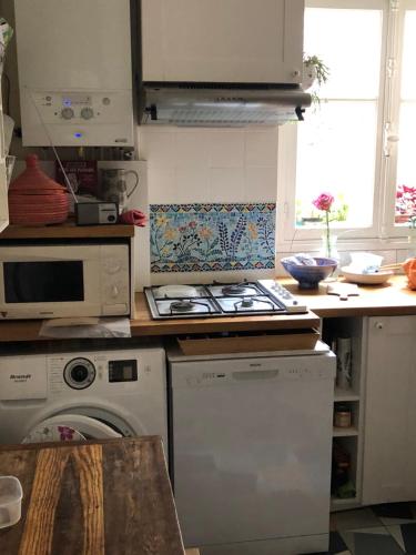 Nice and practical apartment to enjoy Paris close to Montmartre, Paris (photo 2)