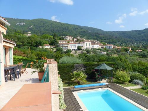 Villa provençale avec piscine, vue exceptionnelle