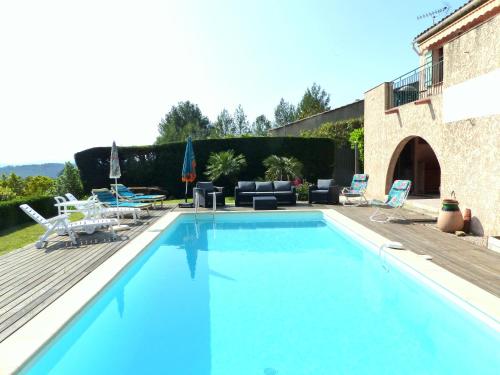 Villa provençale avec piscine, vue exceptionnelle