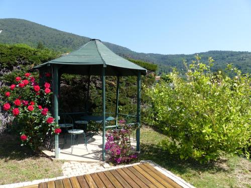 Villa provençale avec piscine, vue exceptionnelle