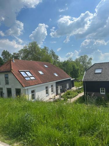  Het Spoel - Attic of Farmhouse, Pension in Culemborg bei Rumpt