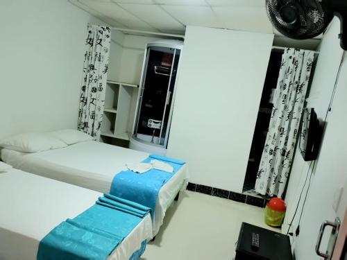 1 double bed