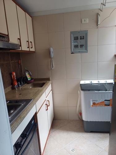 Arriendo por dias apartaestudio excelente ubicación