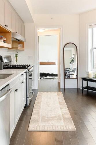 Lux Washington Park Condo with Rooftop Patio in Cincinnati, USA