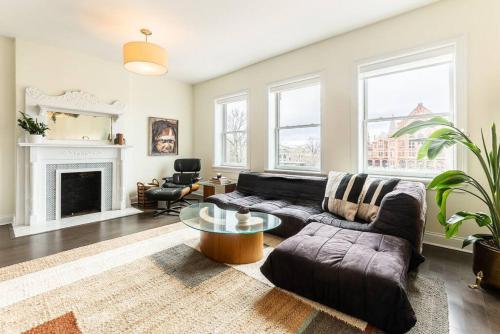 Lux Washington Park Condo with Rooftop Patio in Cincinnati, USA