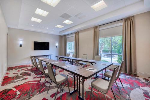 DoubleTree by Hilton Raleigh-Cary - image 5