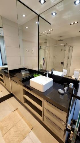 Luxury Collection By Vertigo 23º Floor