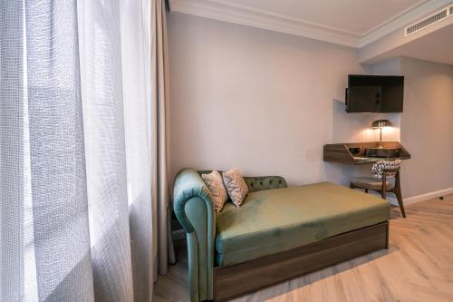 Superior Room image 5