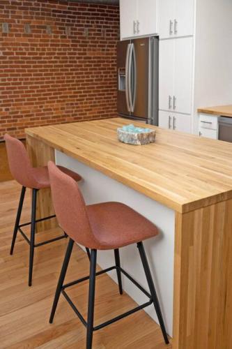 Deluxe 3BR Loft Walkable to Everything Downtown in Cincinnati, USA