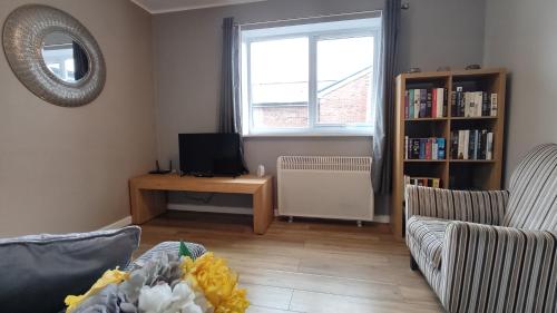 Modern 1-Bed Flat in Wigan