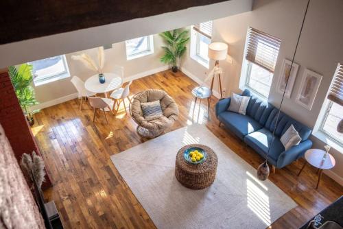 Explore OTR and Downtown from Broadway Lofts in Cincinnati, USA