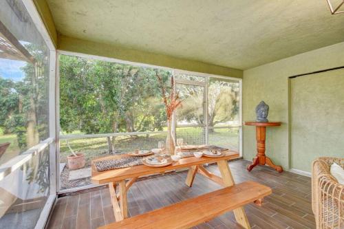 Ananda Farmhouse and Retreat. in Greenacres City (FL)