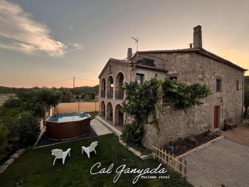 A szálláshely kívülről, Cal Ganyada, Casa Rural Cardona in Cardona