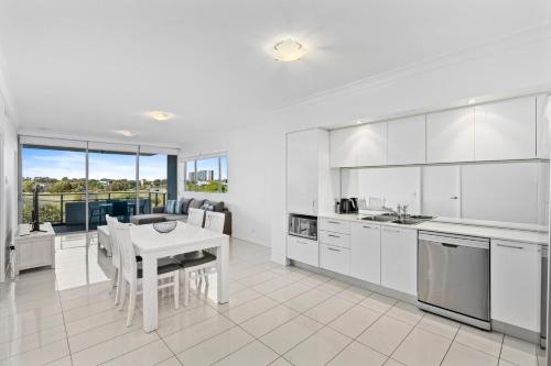 Létesítmények, Harbour Quays Apartments in Biggera Waters