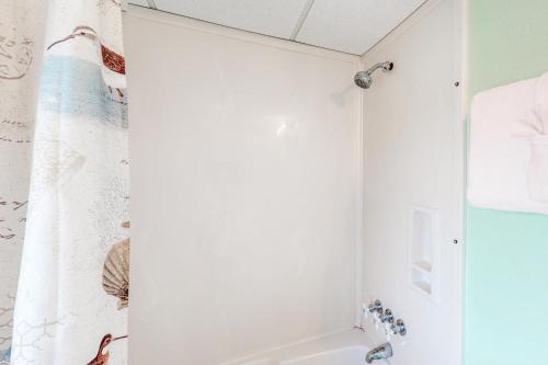 Treehouse Townhome – Pensacola Beach, FL