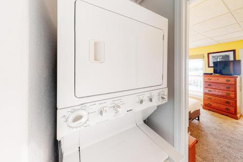 Treehouse Townhome – Pensacola Beach, FL