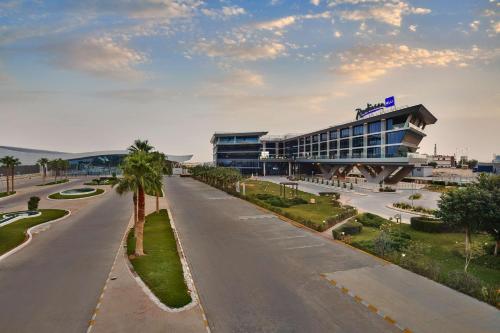 Exterior view, Radisson Blu Hotel Riyadh International Convention and Exhibition Center near Al Hokair Land