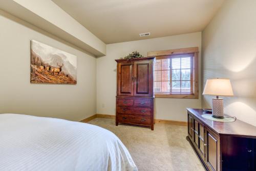 #301 Grand Lodge South Master Suite