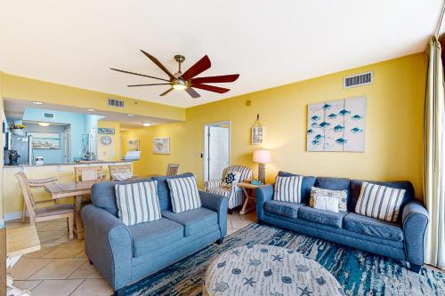 Waters Edge 218 image