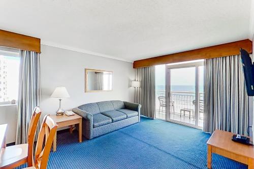 Camelot by the Sea 0717