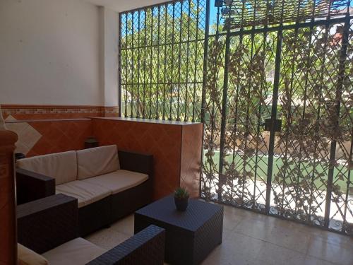 Unifamiliar adosada con 3 dormitorios y 110m2, Ronda (fotografie 6)