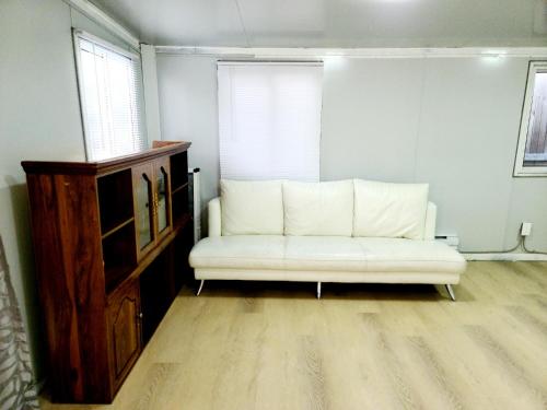 Independent guest unit with separate entry in Chilliwack, Canada