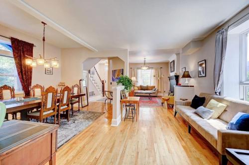 Victorian Manor 1 mile from Downtown Denver!