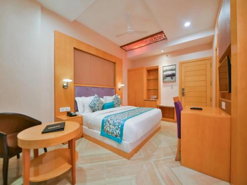 Deluxe Room image 1