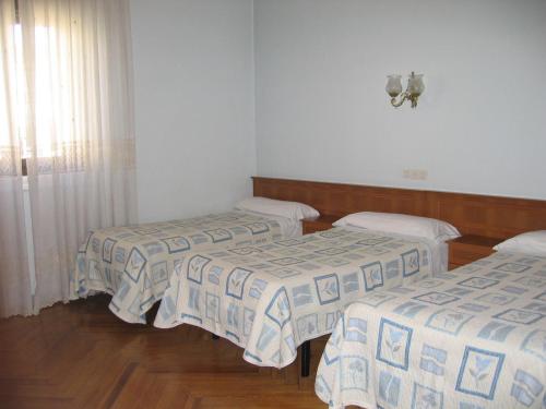 Hostal Splendid - image 5