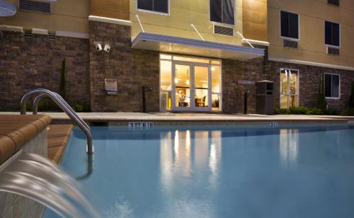 Comfort Suites Seabrook - Kemah in Seabrook