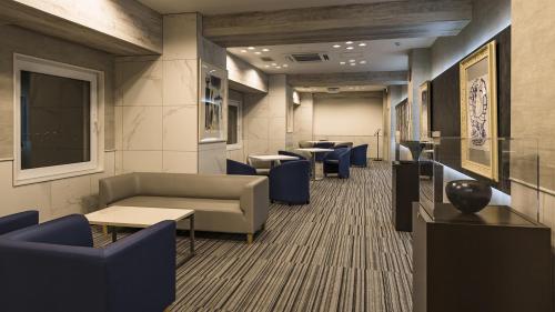 Lobby, Toyoko Inn Tsubame Sanjo Ekimae in Tsubame