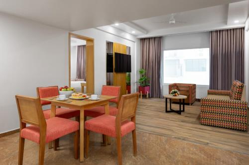 المنظر الخارجي, Ginger Kochi, MG Road in كوتشي