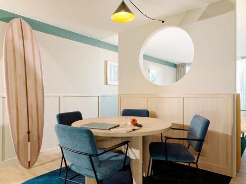 Facilities, Carlton Beach Hotel in Scheveningen