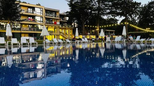 Hotel Queen Nelly Park – Kiten