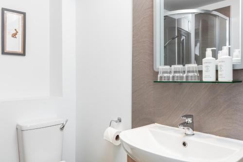 Caledonian Hotel 'A Bespoke Hotel’ - image 5