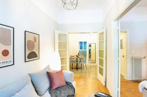 Newly Renovated Apartment in the heart of Athens., Athens
