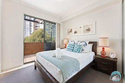 Aircabin - Parramatta - Free Parking - 1 Bed Apt