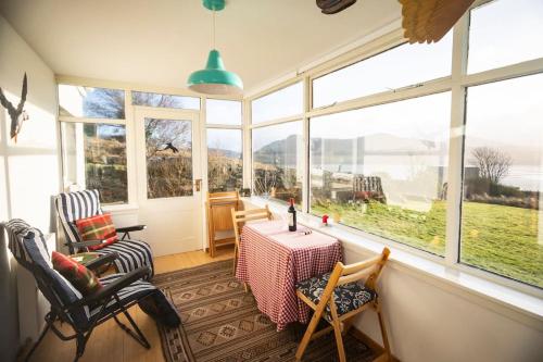 Pet Friendly 3BR Scenic Family Haven with Fibre WiFi in 米德敦