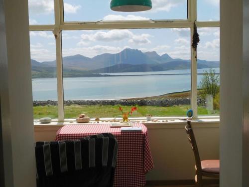 Pet Friendly 3BR Scenic Family Haven with Fibre WiFi in 米德敦