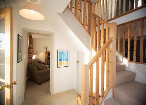 Pet Friendly 3BR Scenic Family Haven with Fibre WiFi in 米德敦