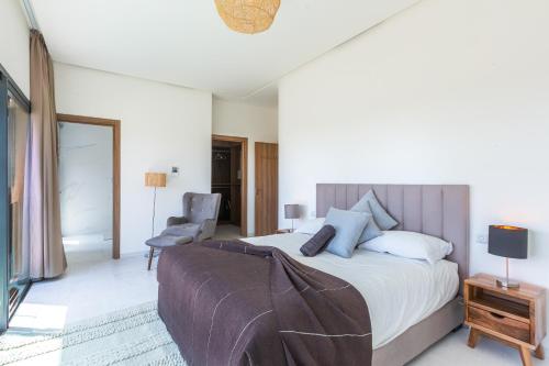 Villa Nounja Golf Amelkis Marrakech - Tap to explore photos