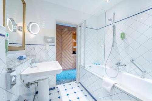 Mercure Parkhotel Krefelder Hof - image 3
