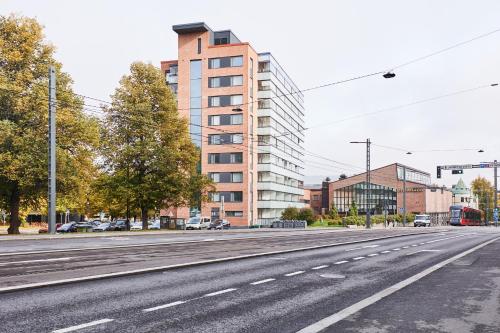 Rauhallinen kolmio omalla saunalla Tampereen keskustassa